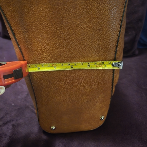 Fashion Handbag 2 in 1 Large and Spacious ~ NWT - Picture 14 of 16